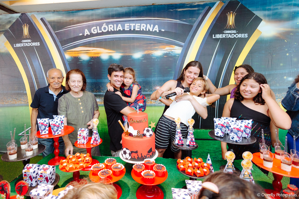 parabéns aniversário 8 anos menino Rio de Janeiro