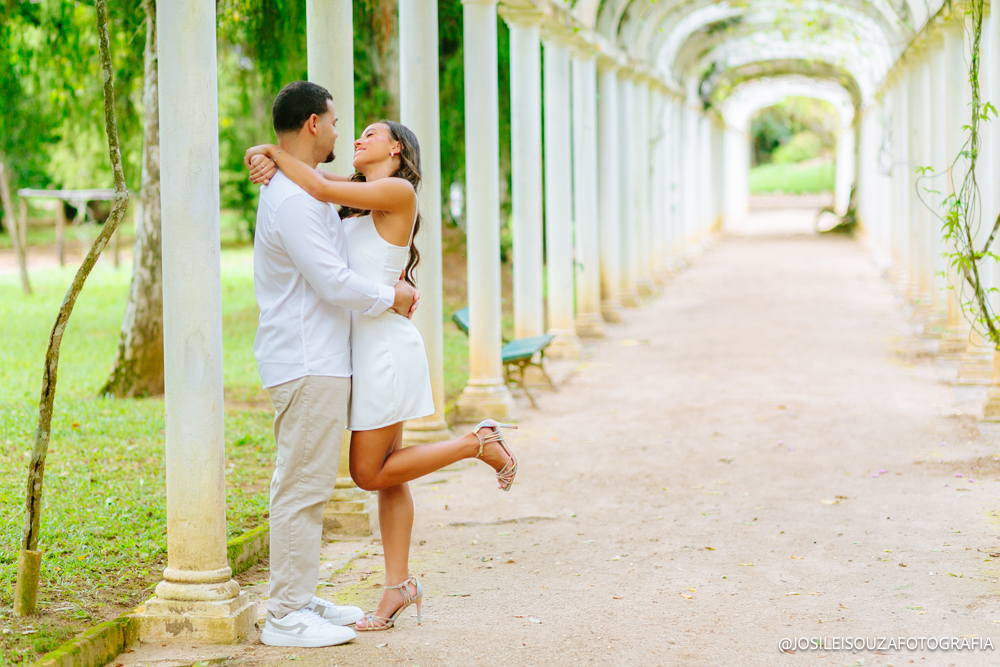 Ensaio pré-wedding no Jardim Botânico RJ de Laura e Matheus