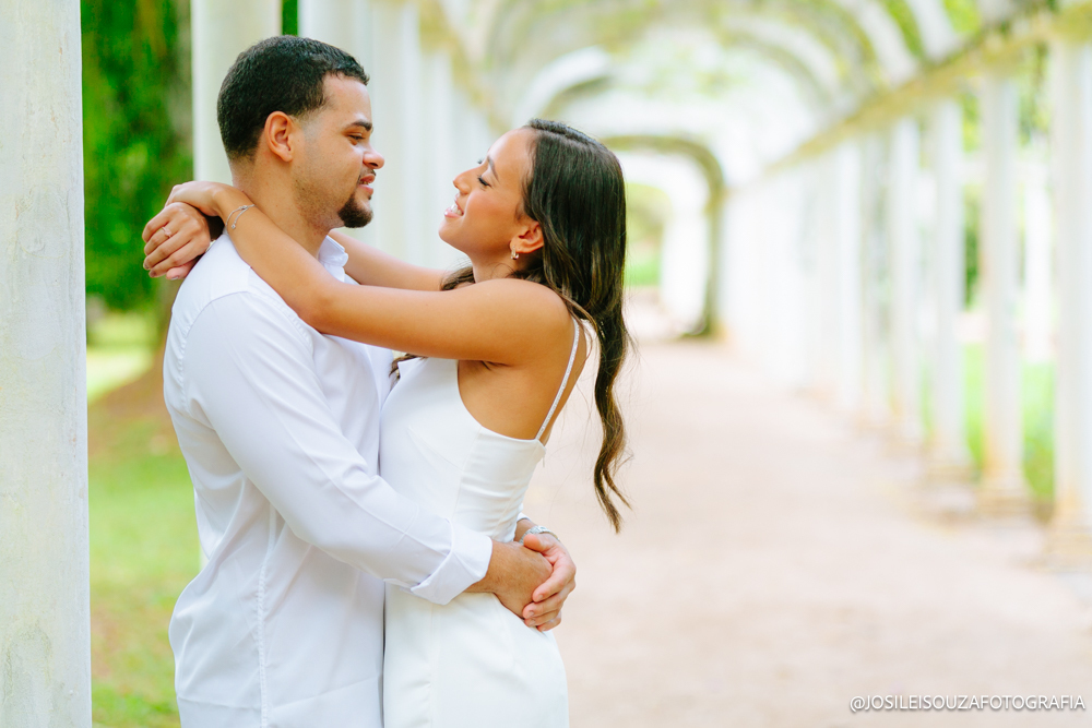 Ensaio pré-wedding no Jardim Botânico RJ de Laura e Matheus