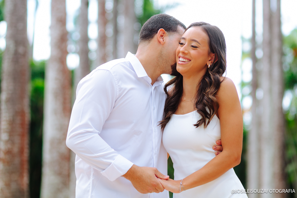 Ensaio pré-wedding no Jardim Botânico RJ de Laura e Matheus