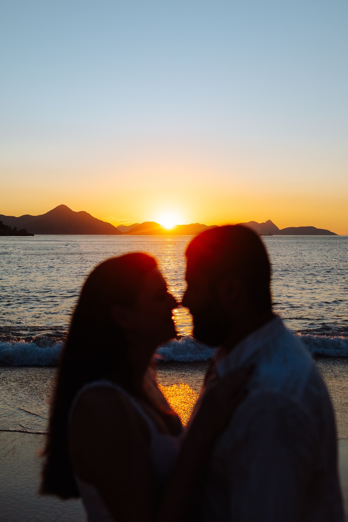 Ensaio ao nascer do sol na Praia Vermelha