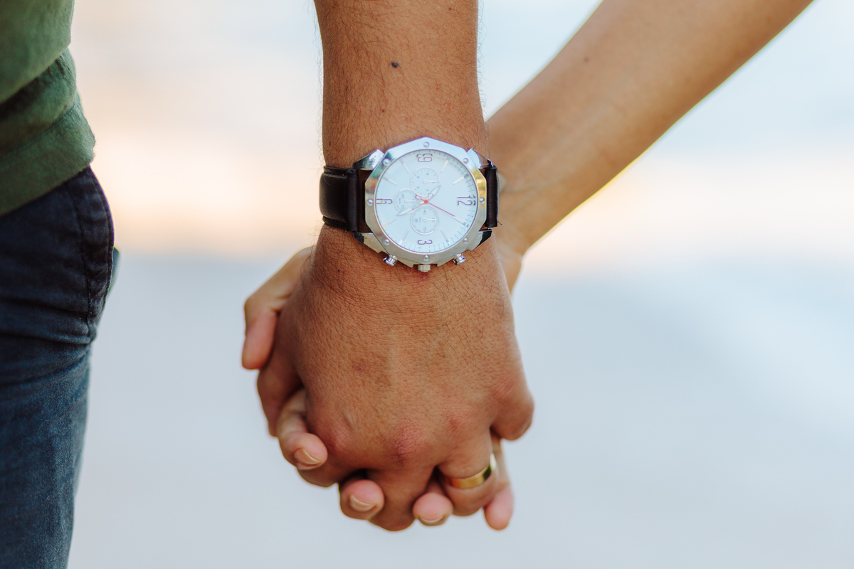 Casal esperando o primeiro filho em ensaio fotográfico na Boa Viagem.