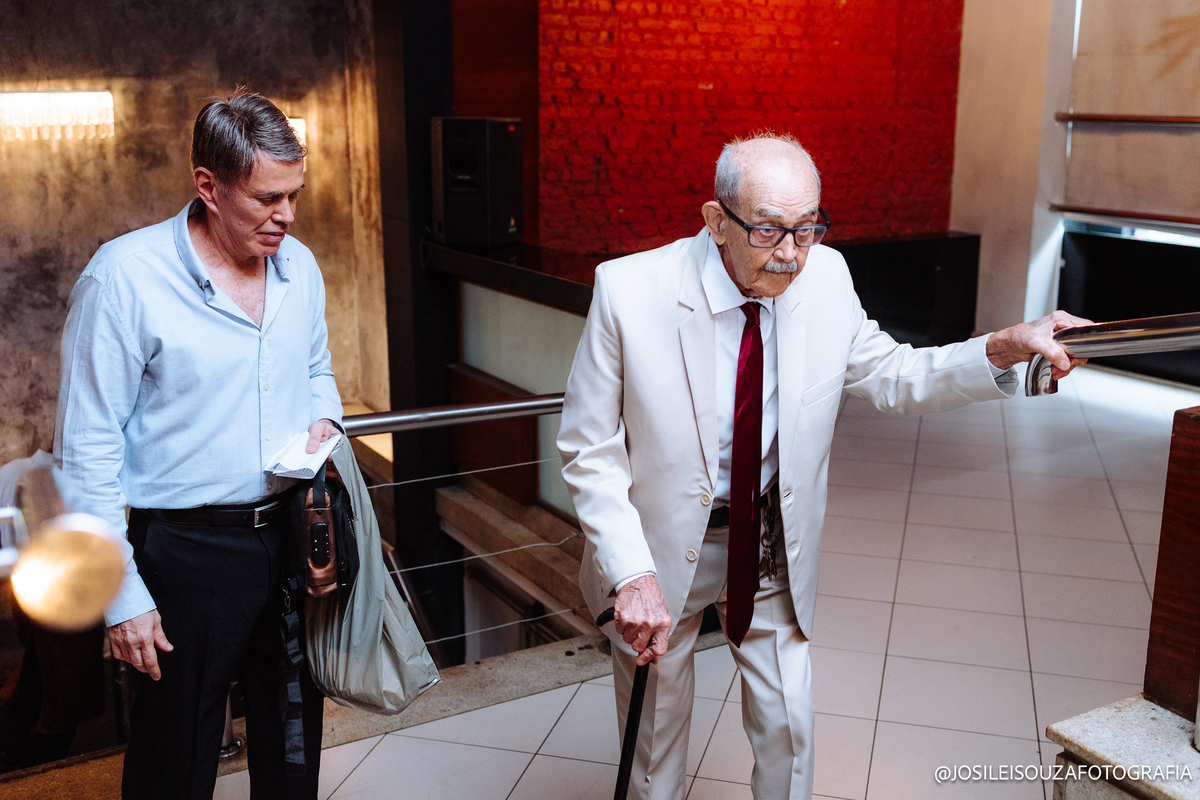 Aniversário de 100 anos no Restaurante Buzin