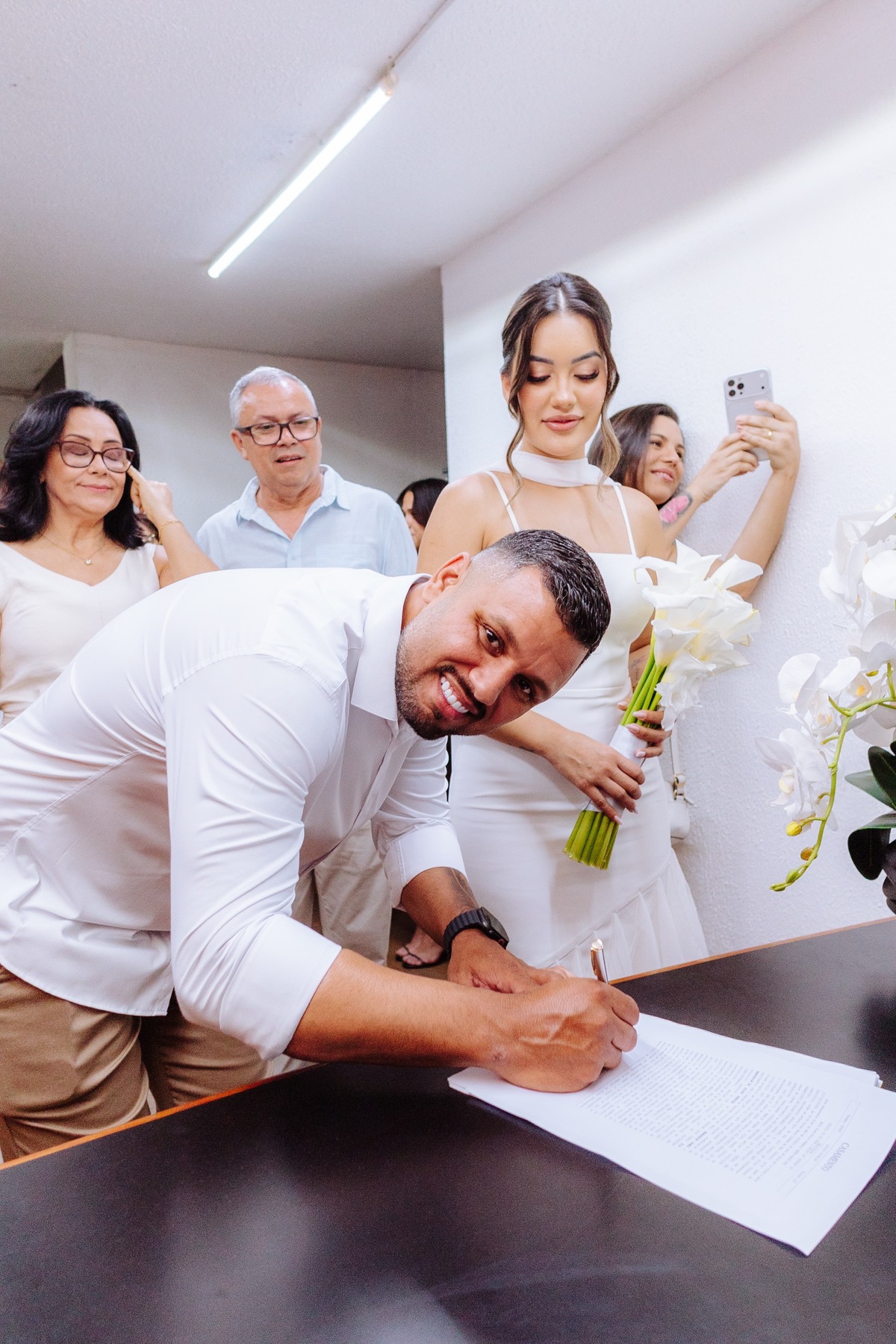 Fotografia de casamento no cartório em Rio Bonito