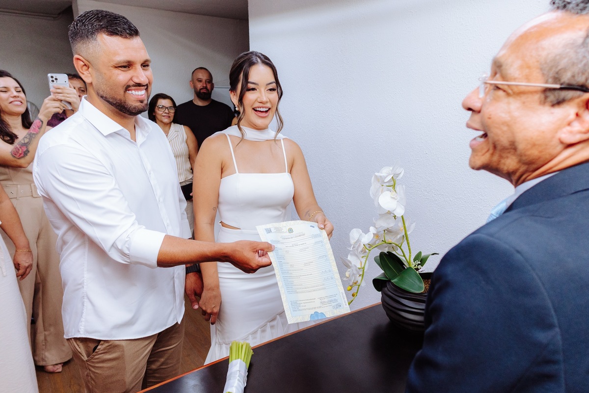 Fotografia de casamento no cartório em Itaboraí