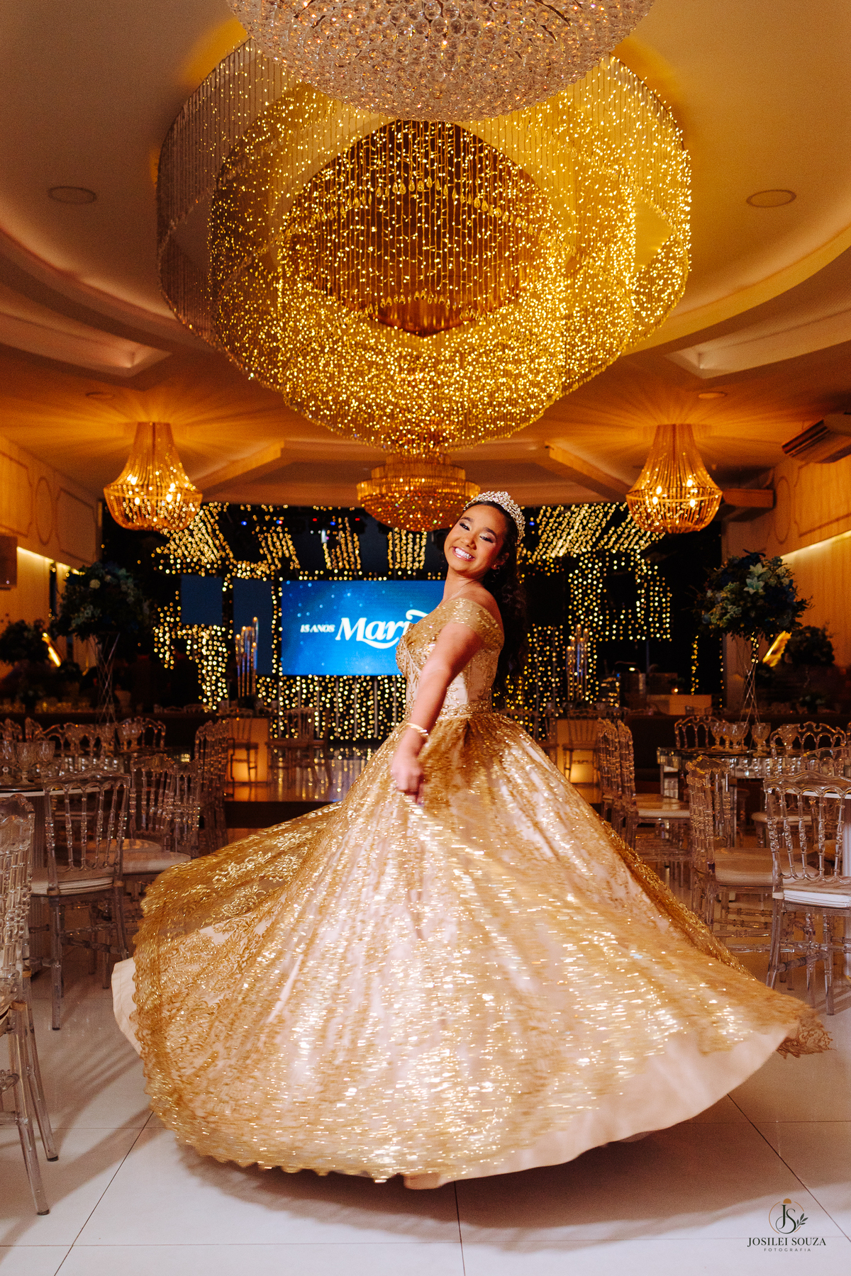 Cobertura fotográfica dos 15 anos da Mariah na Casa de Festas Elite, Rio de Janeiro, por Josilei Souza Fotografia.