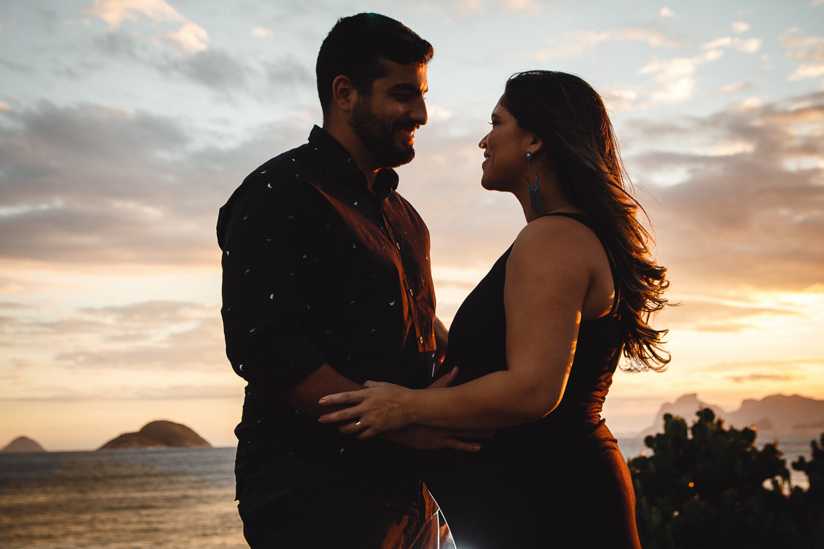 Ensaio de Gestante na Praia de Camboinhas em Niterói - RJ