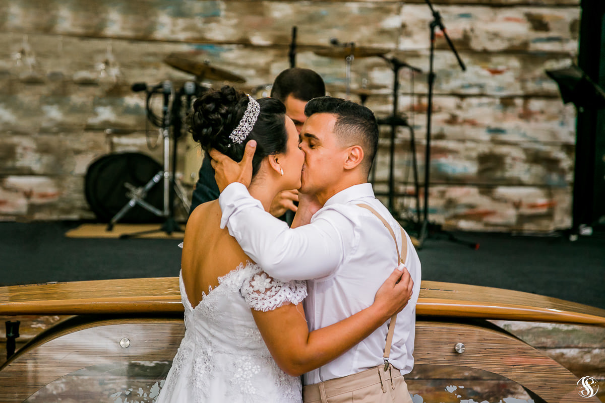 Casamento na Igreja Bola de Neve - Itaboraí Pr Renatinho