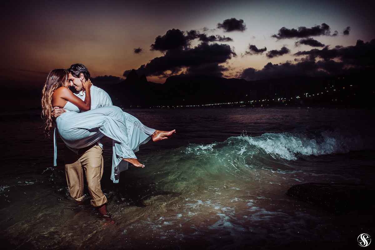 Ensaio de Casal na praia de Ipanema - RJ