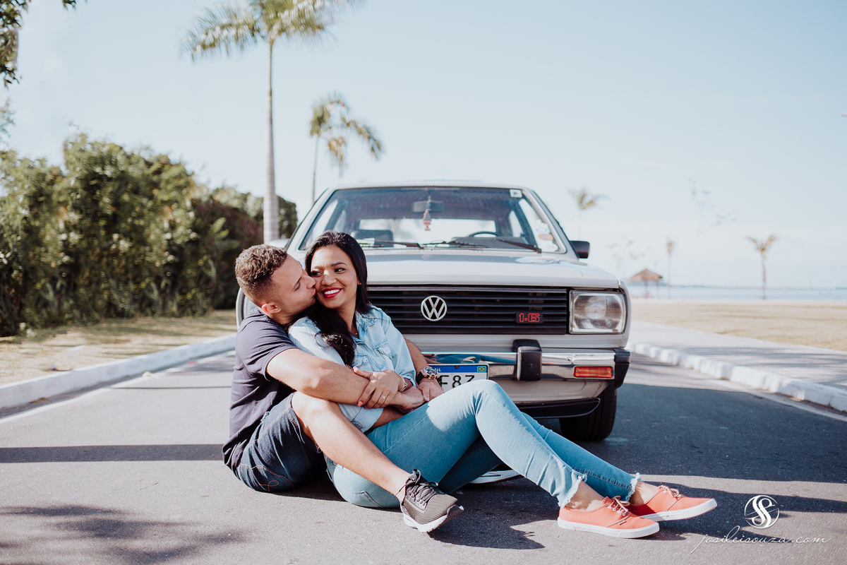 Ensaio de Casal com Carro