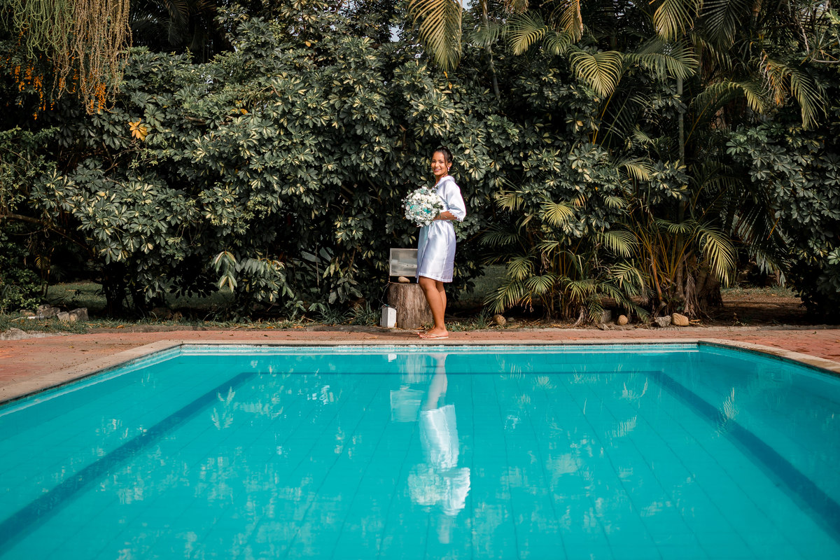 Making Of de noiva no Jardins do Chalé em São Gonçalo