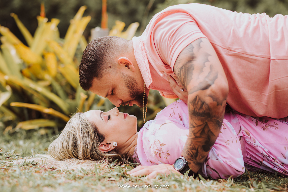 Ensaio de casal no quiosque harmonia  na Praia de Camboinhas