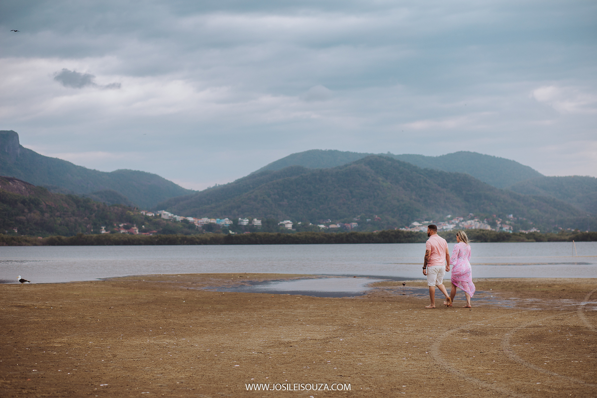 Ensaio de Casal na Lagoa em Niterói 