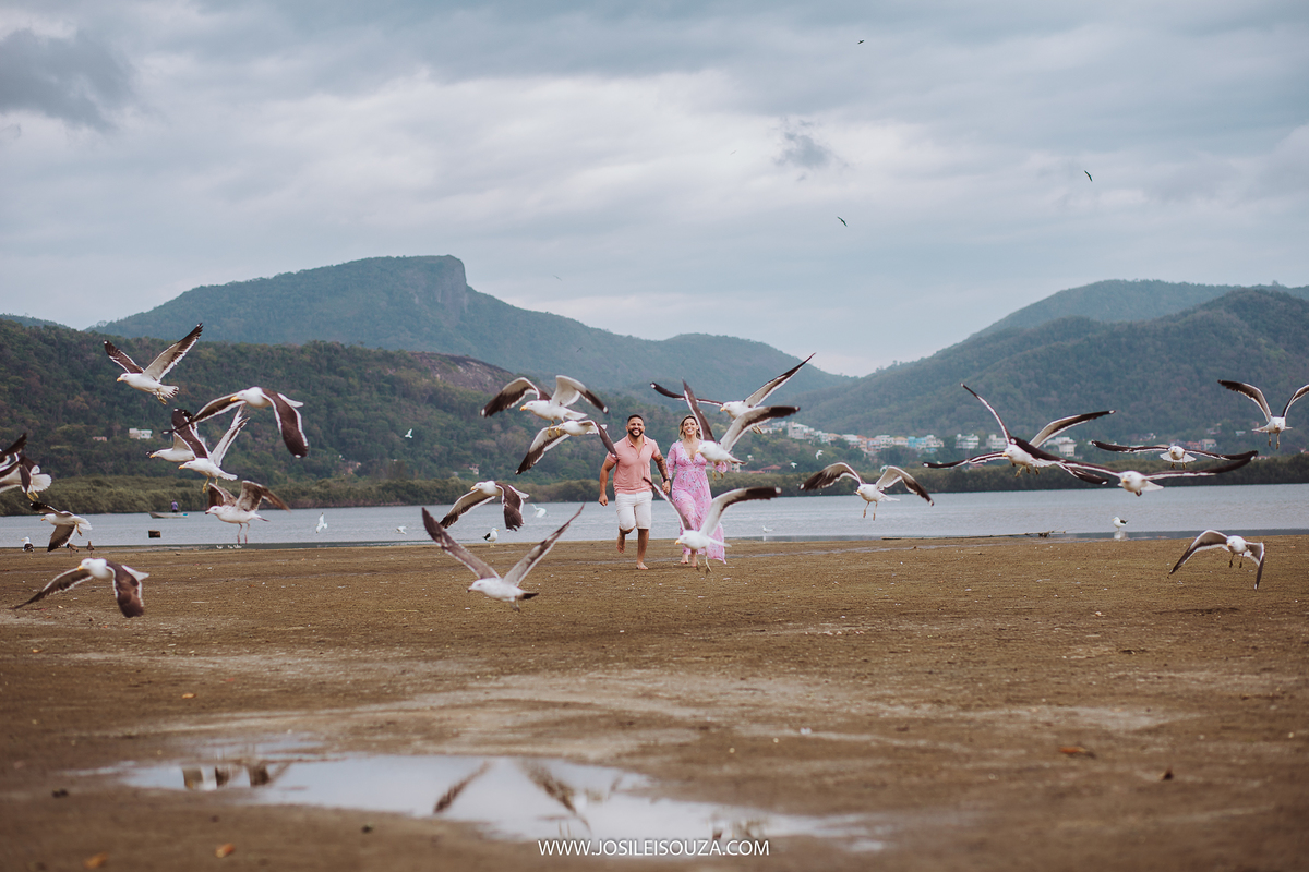 Ensaio de Casal na Lagoa em Niterói 