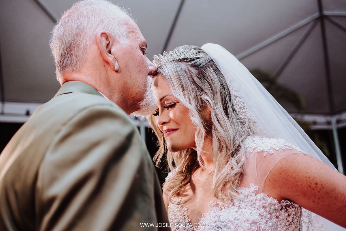 Casamento no Espaço Casa da Praia em Itaipuaçú