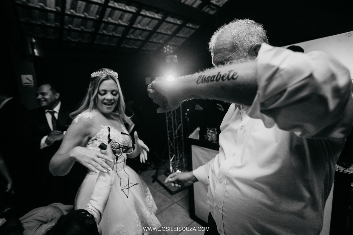 Pista de Dança no Espaço Casa da Praia 
 Casamento em Maricá - RJ
