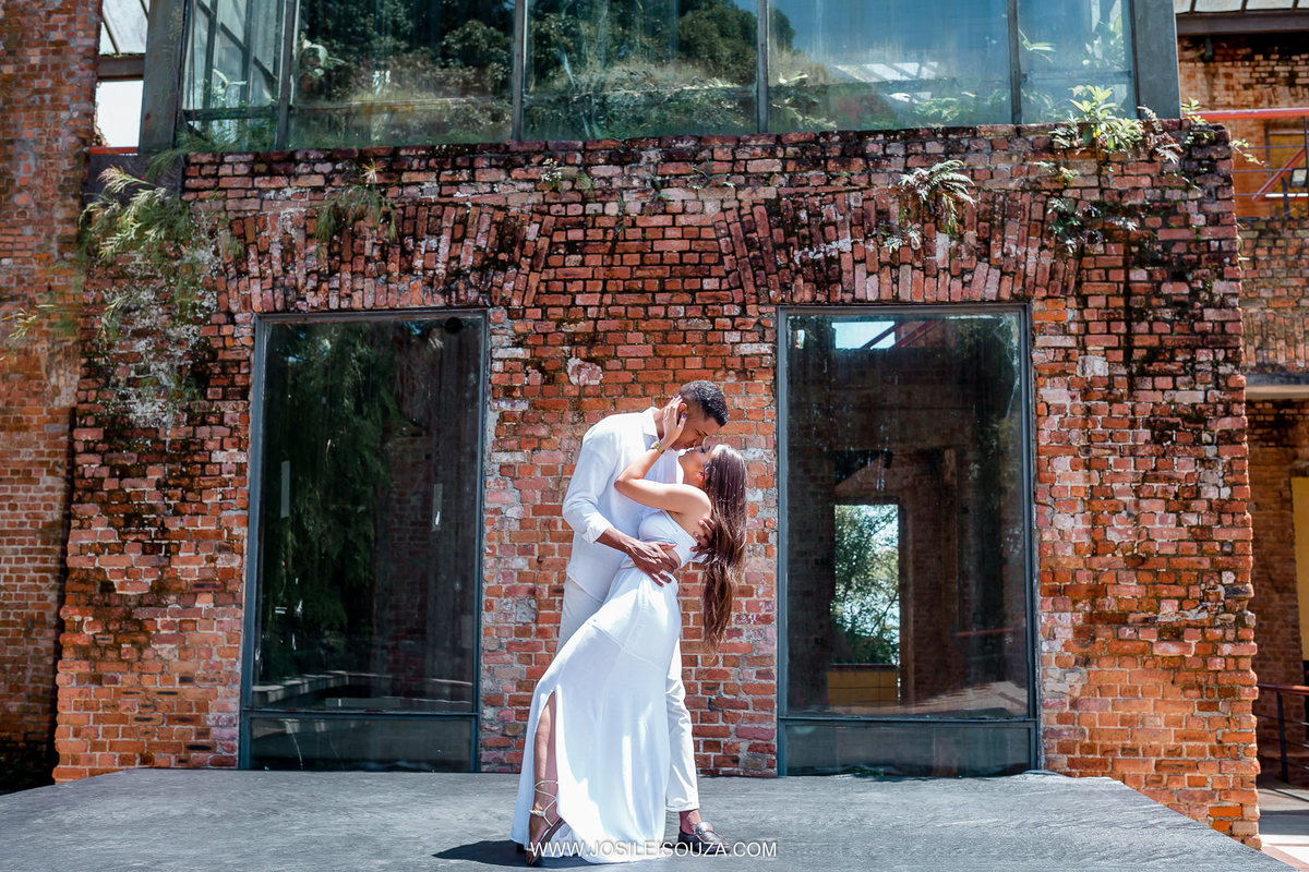Ensaio Pré Wedding no Parque das Ruínas em Santa Teresa - RJ