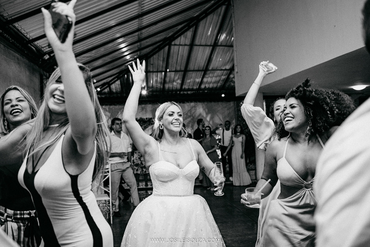 Casamento na Casa Canto dos Pássaros - Alto da Boa Vista - RJ