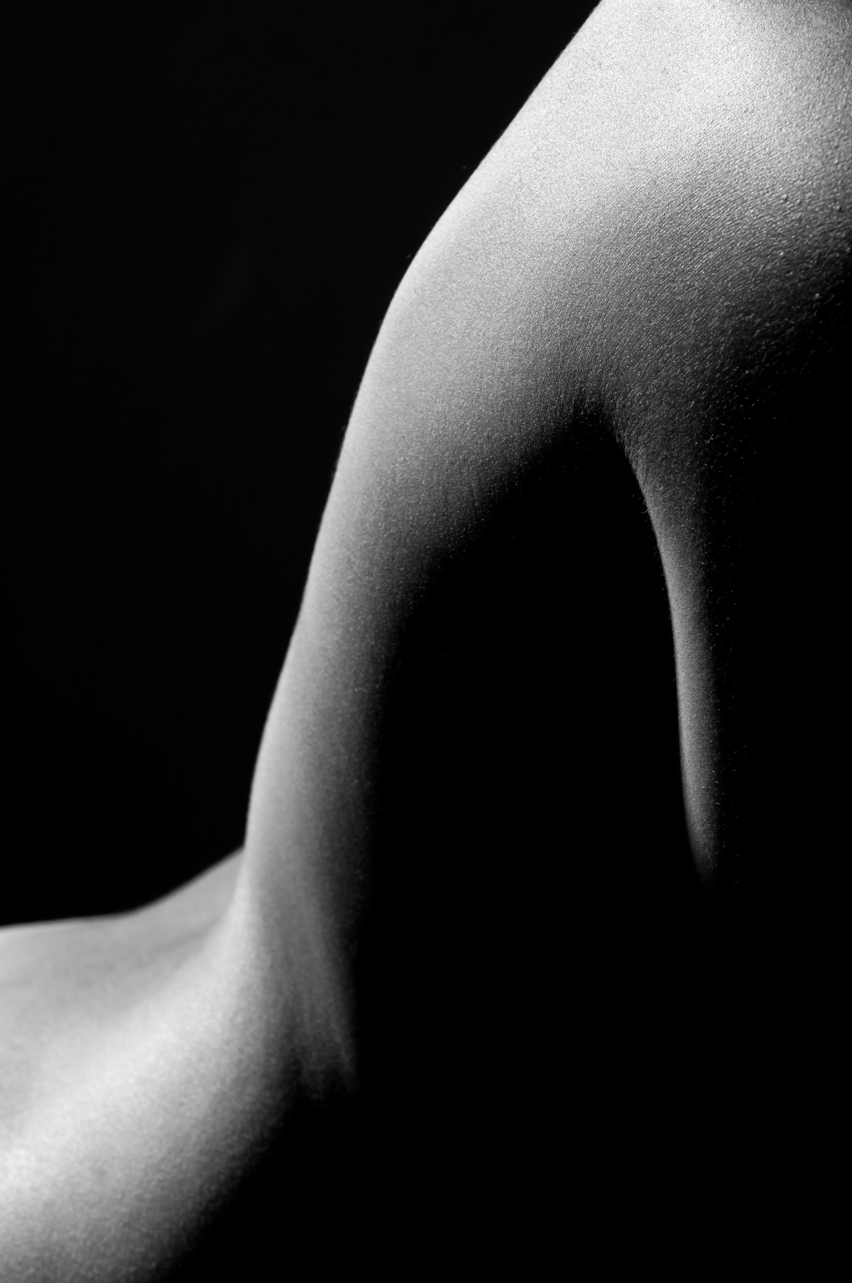 Romero Cruz fotógrafo profissional em trabalho de nu artístico para o projeto Paisagens do Corpo