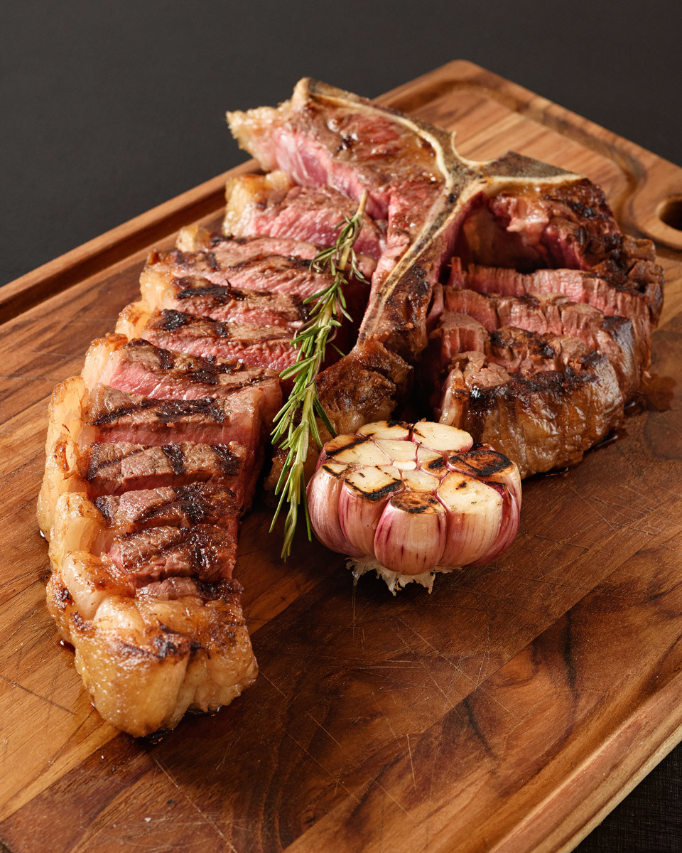 Deliciosa bisteca marina na fotografia de Romero Cruz fotógrafo de gastronomia