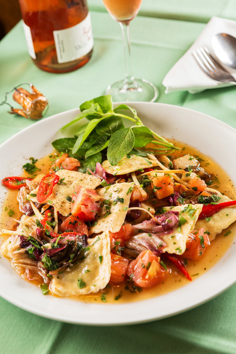 Lindo prato camerata fotografado por Romero Cruz