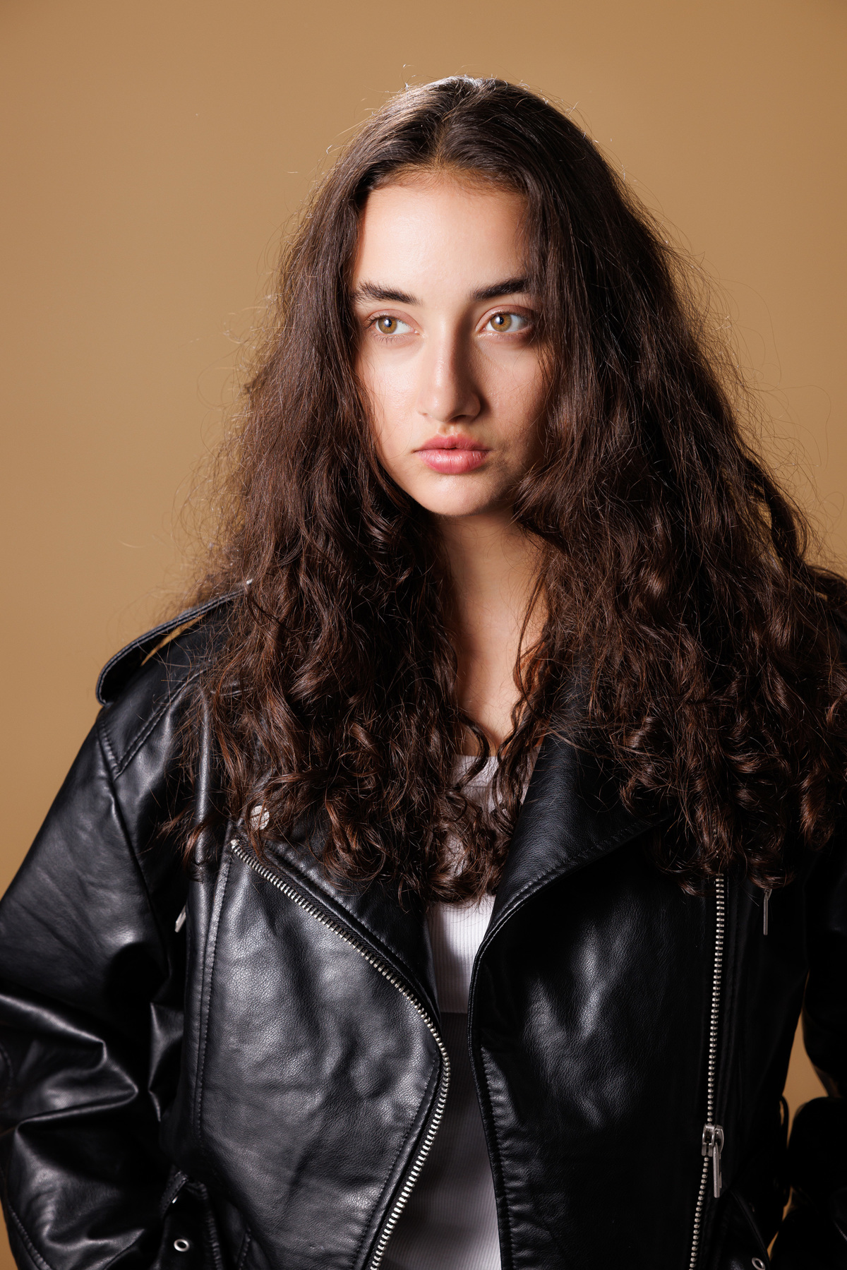 Romero Cruz, fotógrafo profissional, fotografou o ensaio da modelo Livia Paiva em seu estúdio em São Paulo