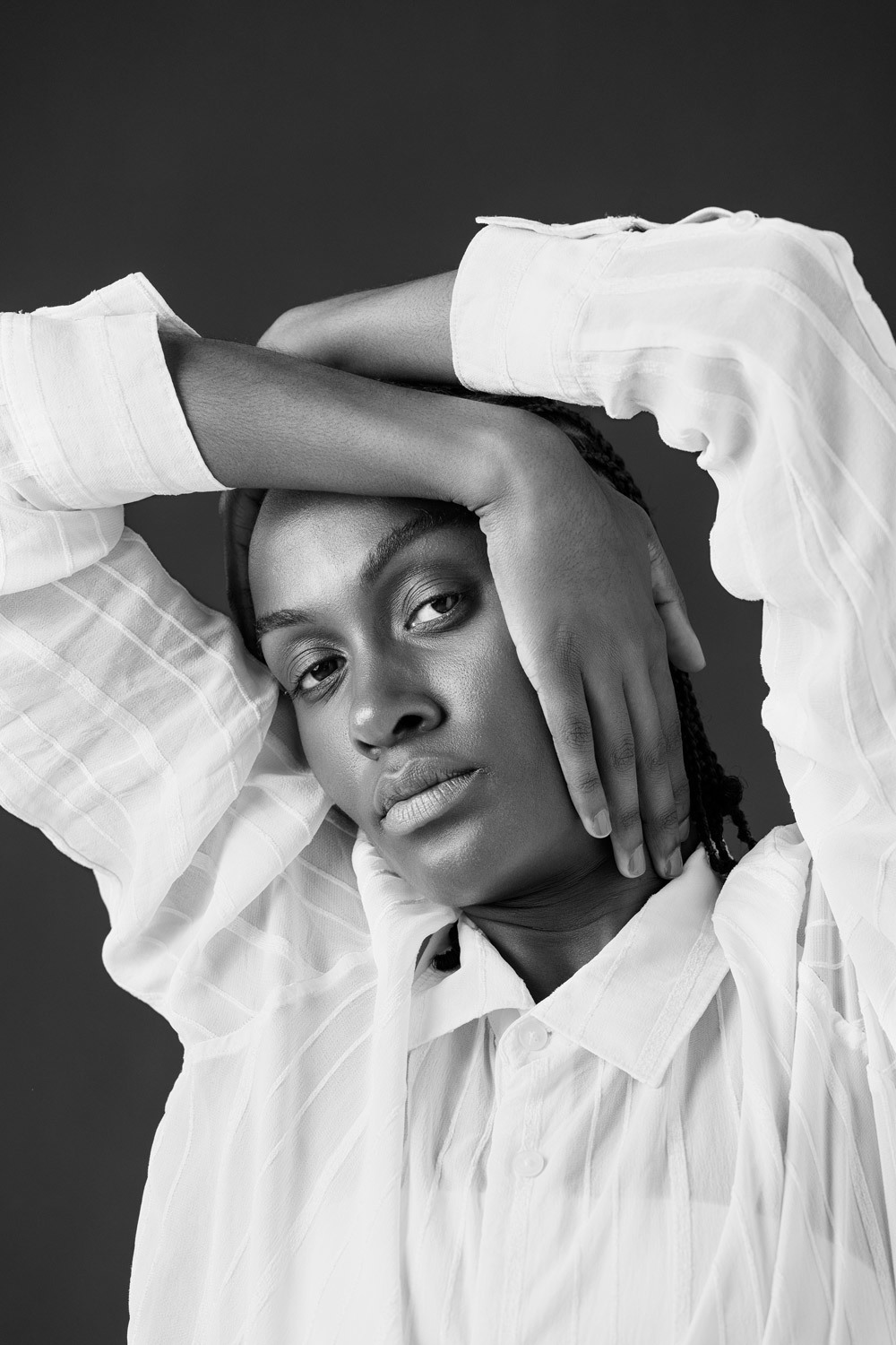 Ensaio fotográfico da modelo Fernanda Bispo feito pelo fotógrafo Romero Cruz