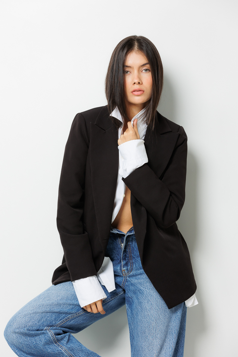 Ensaio fotográfico da modelo Camilla Gomide fotografada pelo fotógrafo profissional Romero Cruz