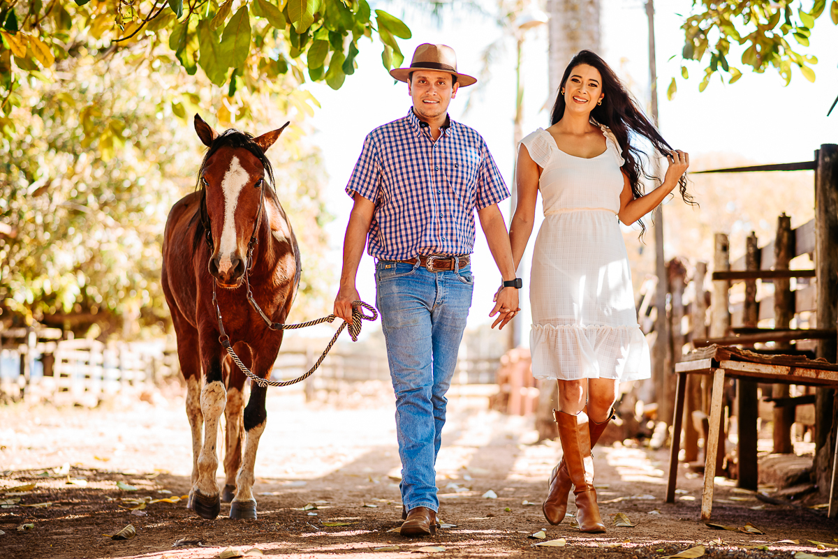 Ensaio Casal Mariana e Murilo, Pre´wedding, ensaio fotográfico, Patos de Minas-MG, Wellington Guimarães Fotógrafo