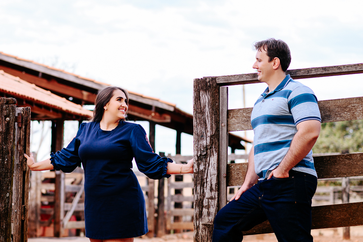 Ensaio Casal Carla e Junior, Pré Wedding, namoro, noivas, noivos, casamento