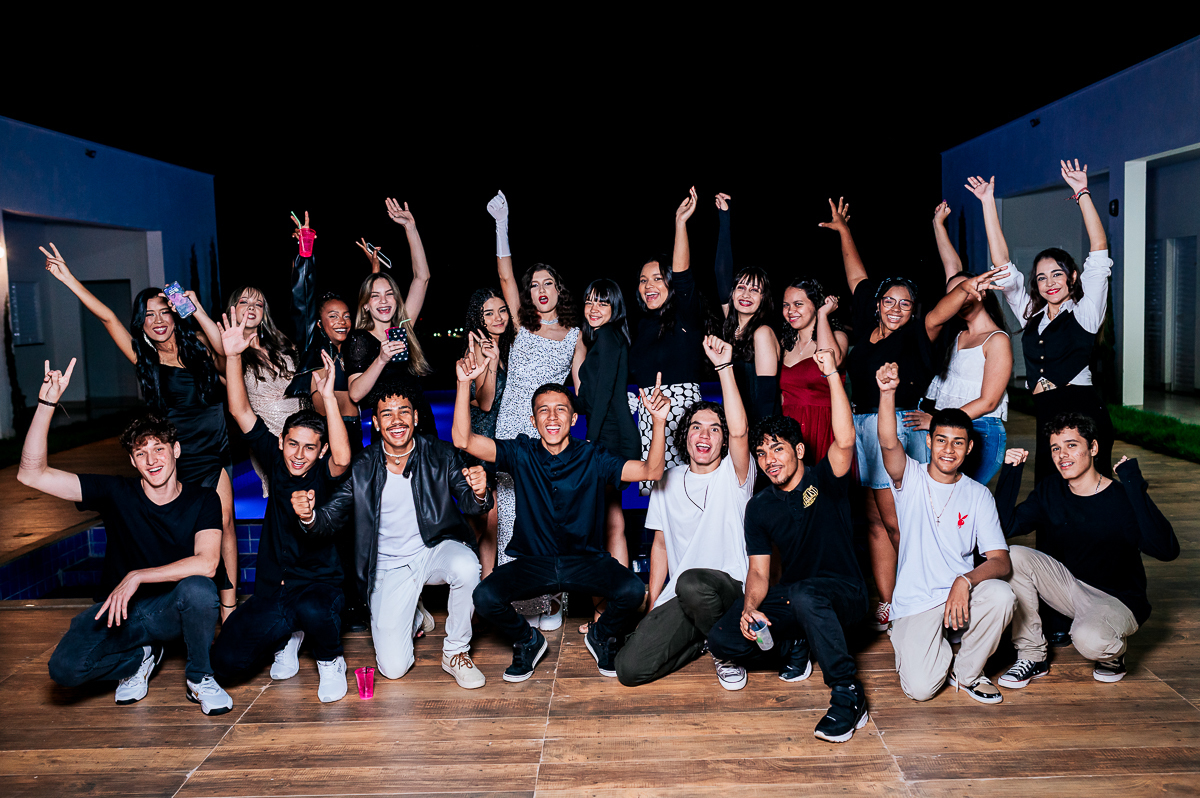 Clara 16 anos, festa , aniversário, Patos de Minas -MG