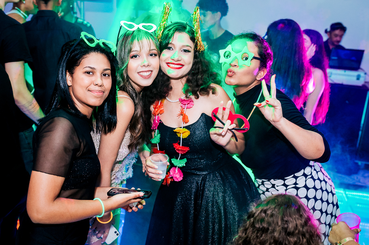 Clara 16 anos, festa , aniversário, Patos de Minas -MG