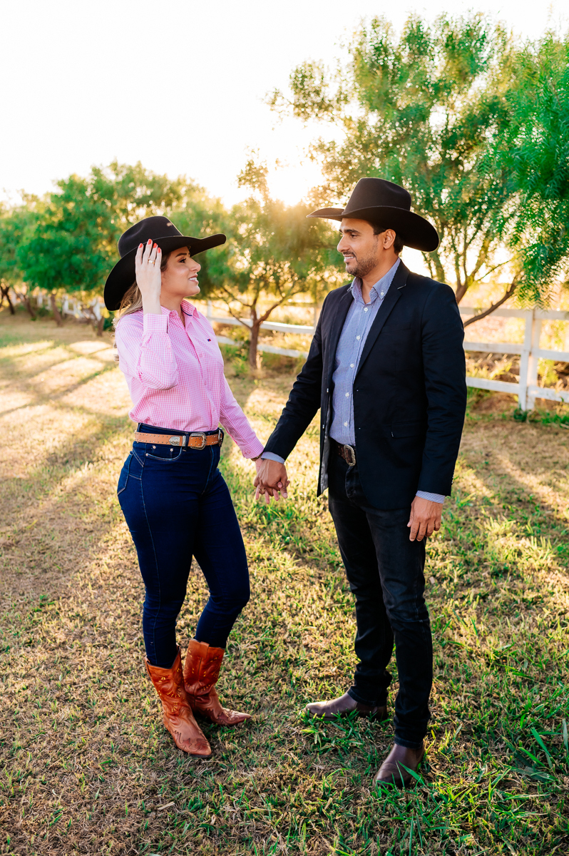 Ensaio Ana Lara e Josimar, fotos de casal , noivas2024 , casamento , fotos de casal , Wellington Guimarães Fotógrafo de casamento