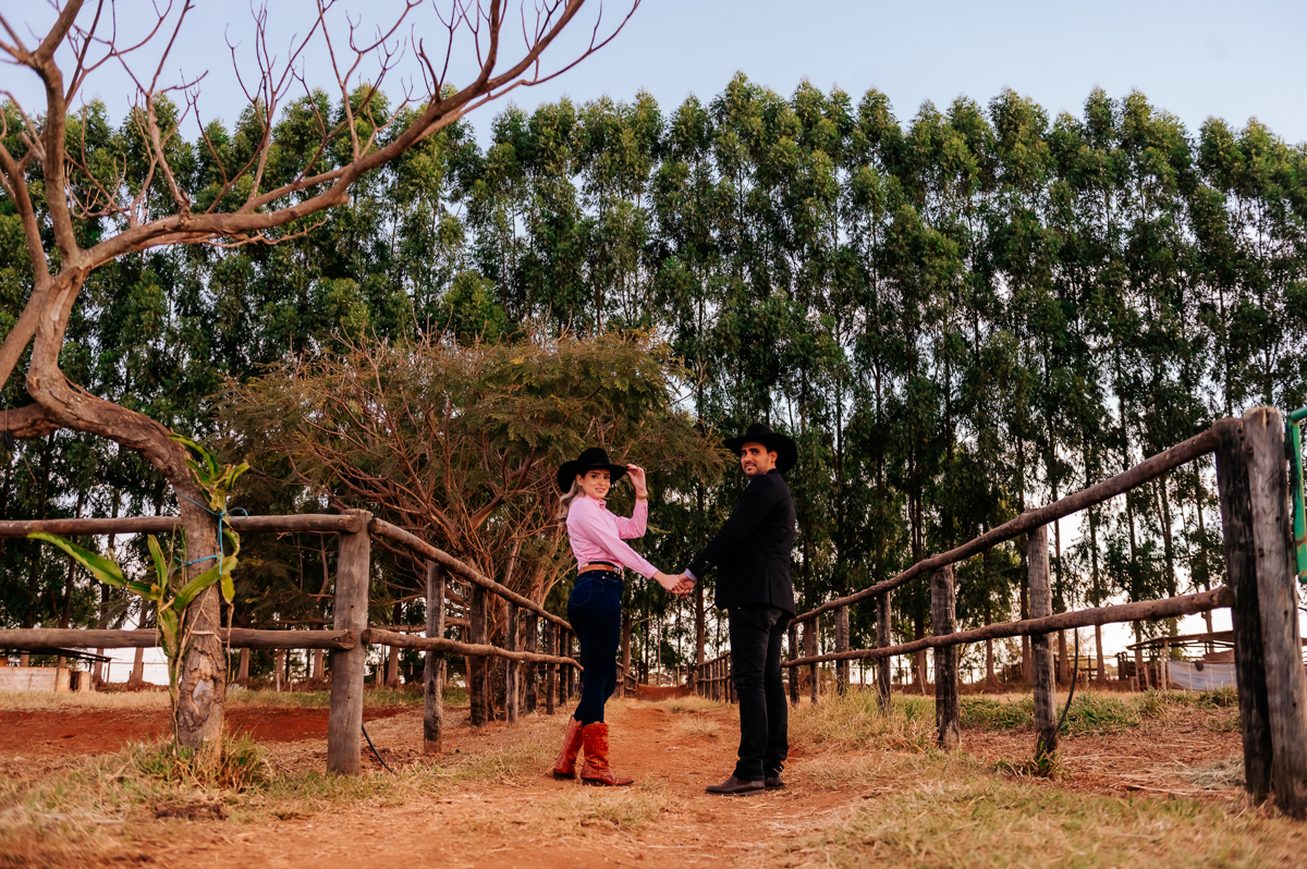 Ensaio Ana Lara e Josimar, fotos de casal , noivas2024 , casamento , fotos de casal , Wellington Guimarães Fotógrafo de casamento