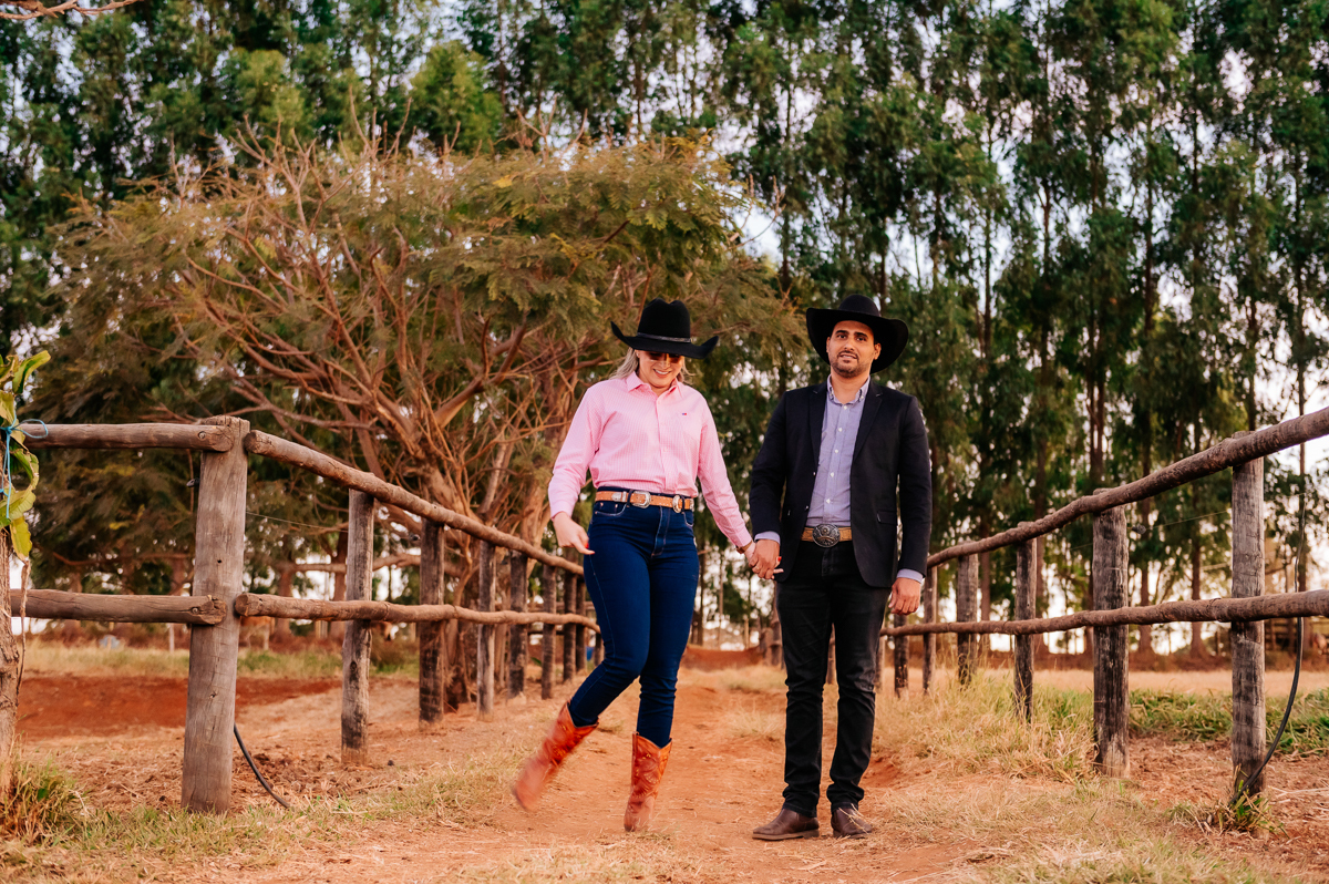 Ensaio Ana Lara e Josimar, fotos de casal , noivas2024 , casamento , fotos de casal , Wellington Guimarães Fotógrafo de casamento