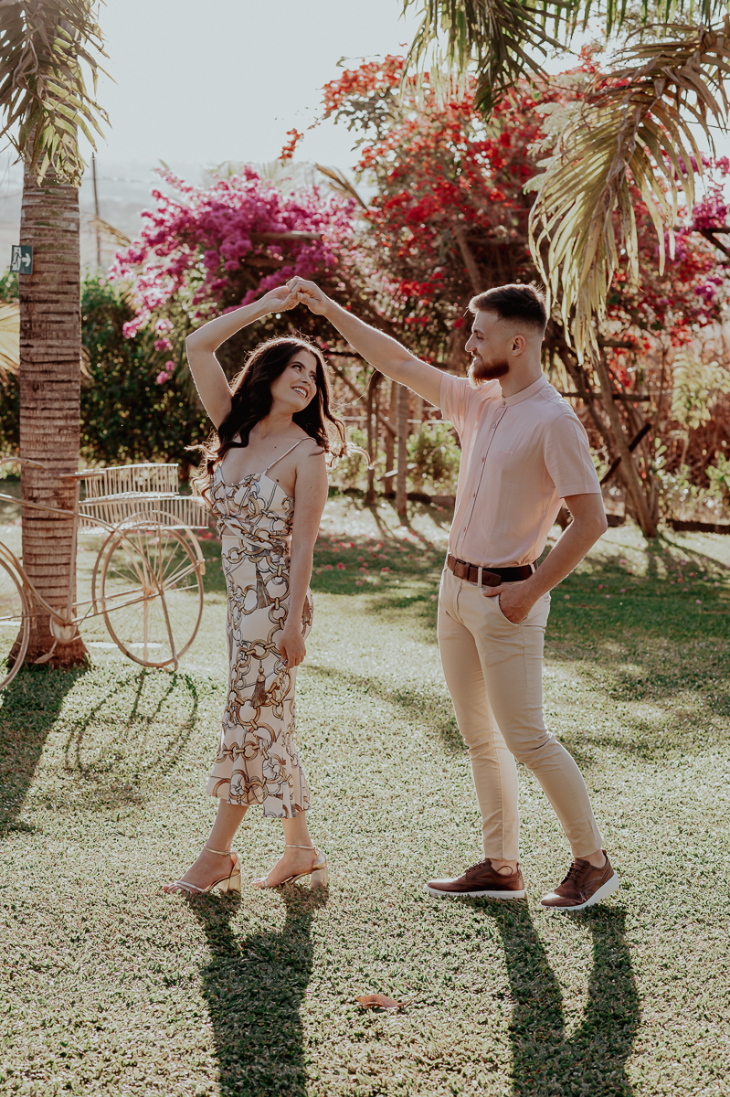 Ensaio Casal , Franciele e Weverton , Fotos, fotografia, casamento, pré wedding , Wellington Guimarães FotografoEnsaio Casal , Franciele e Weverton , Fotos, fotografia, casamento, pré wedding , Wellington Guimarães Fotografo