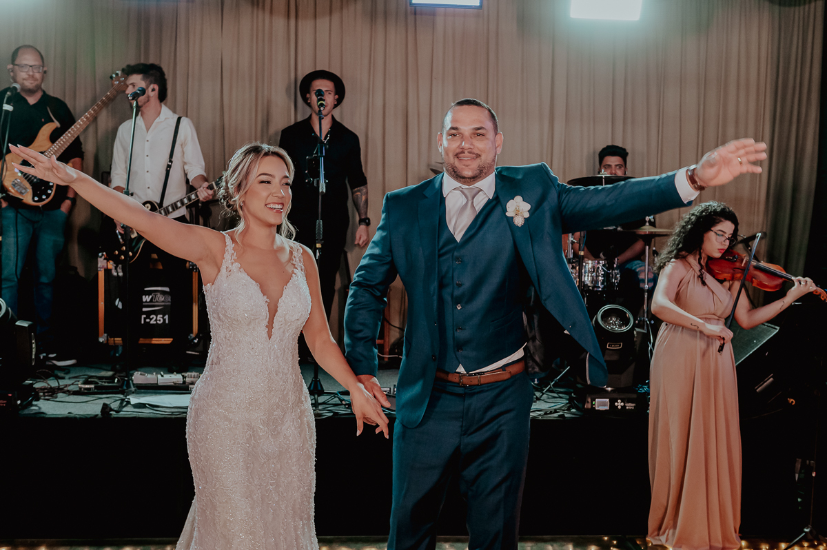 Casamento Isabella e Renato , Campos Altos - MG , Festa, noivos, noivas, noivas 2024, Noivas 2025, Wellington Guimarães Fotógrafo