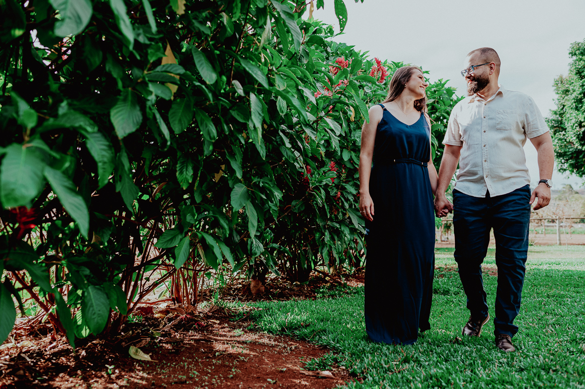 Ensaio namoro Flávia e Rafael , fotos de casal , noivas 2024 , noivas 2025 , Wellington Guimarães Fotógrafo