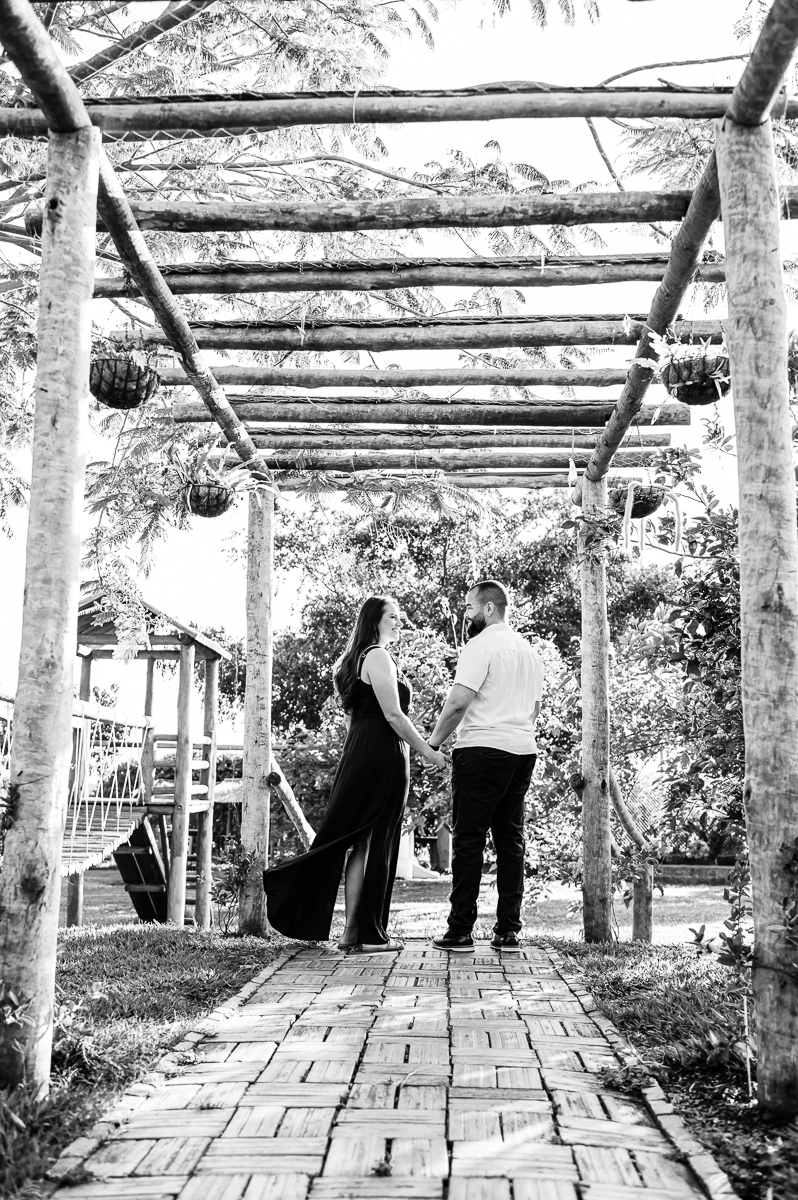 Ensaio namoro Flávia e Rafael , fotos de casal , noivas 2024 , noivas 2025 , Wellington Guimarães Fotógrafo