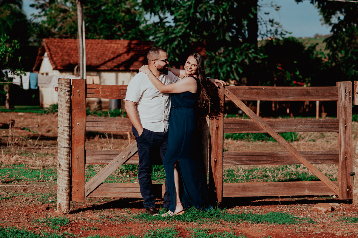 Ensaio namoro Flávia e Rafael , fotos de casal , noivas 2024 , noivas 2025 , Wellington Guimarães Fotógrafo