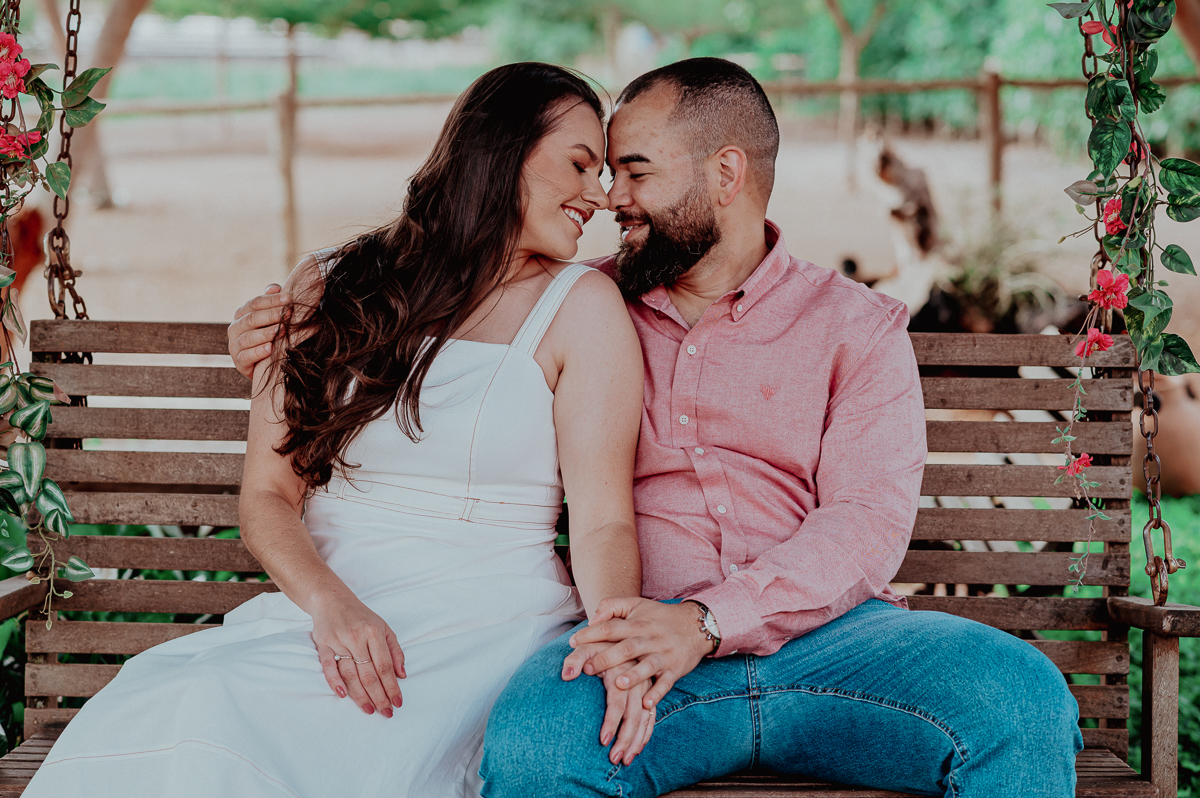 Ensaio namoro Flávia e Rafael , fotos de casal , noivas 2024 , noivas 2025 , Wellington Guimarães Fotógrafo