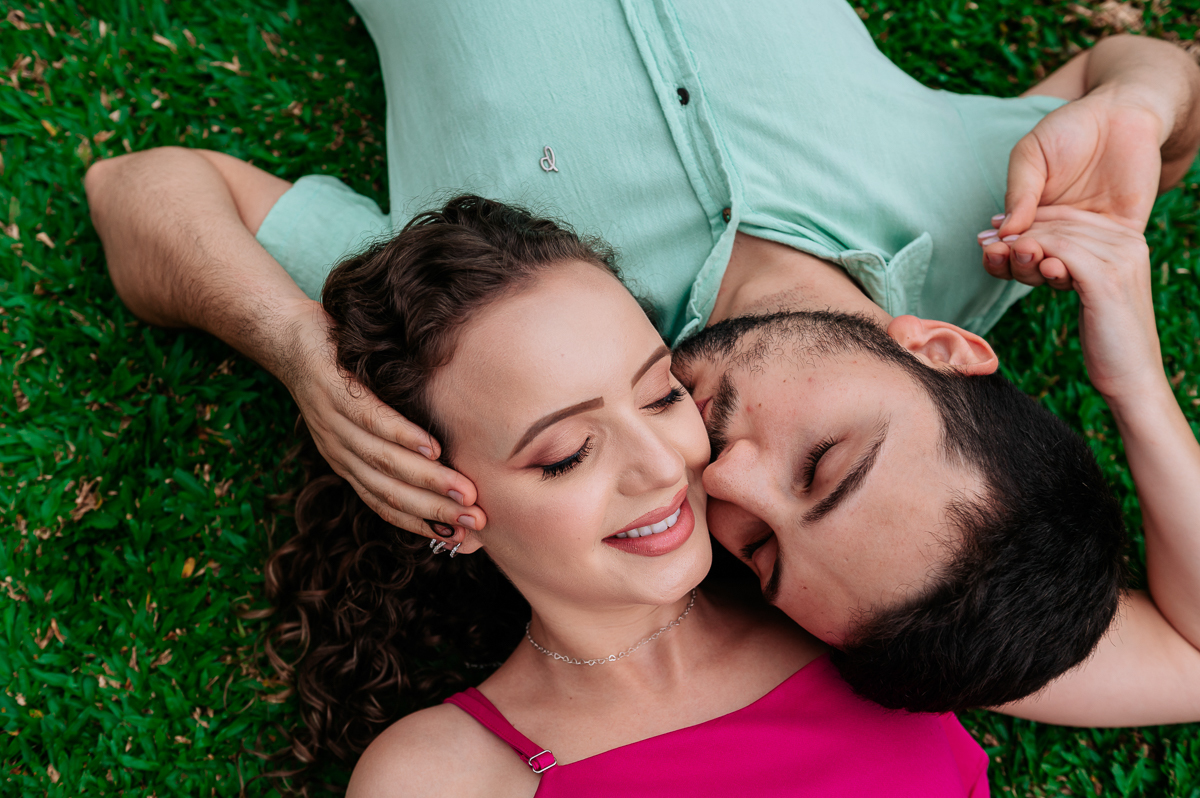 Ensaio Casal Gizelle e Arthur , noivos, noivas, fotos de casal , Wellington Guimarães Fotógrafo