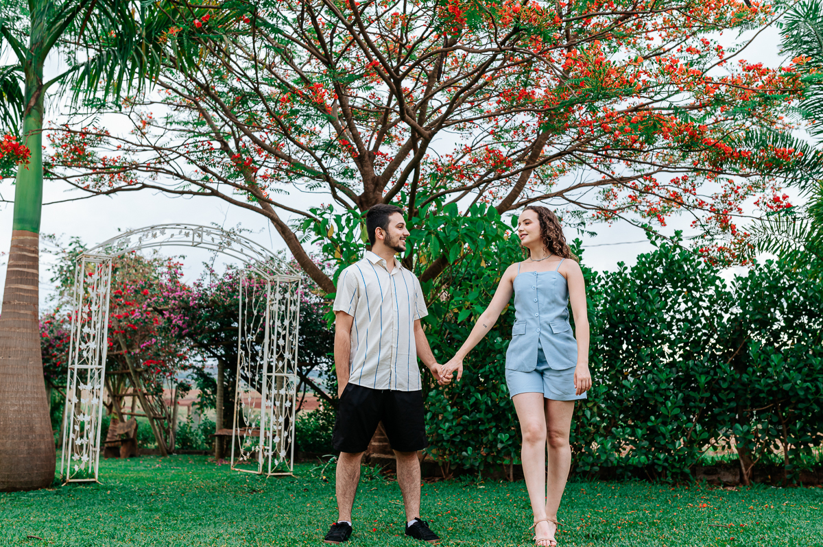 Ensaio Casal Gizelle e Arthur , noivos, noivas, fotos de casal , Wellington Guimarães Fotógrafo