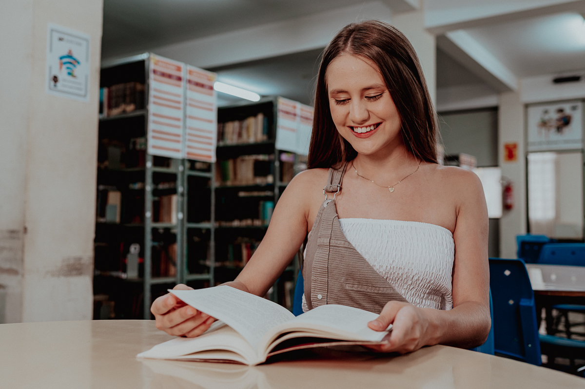 Book 15 Anos Anna Carolina , ensaio fotográfico, ensaio feminino, book fotografico, Wellington Guimarães Fotografo