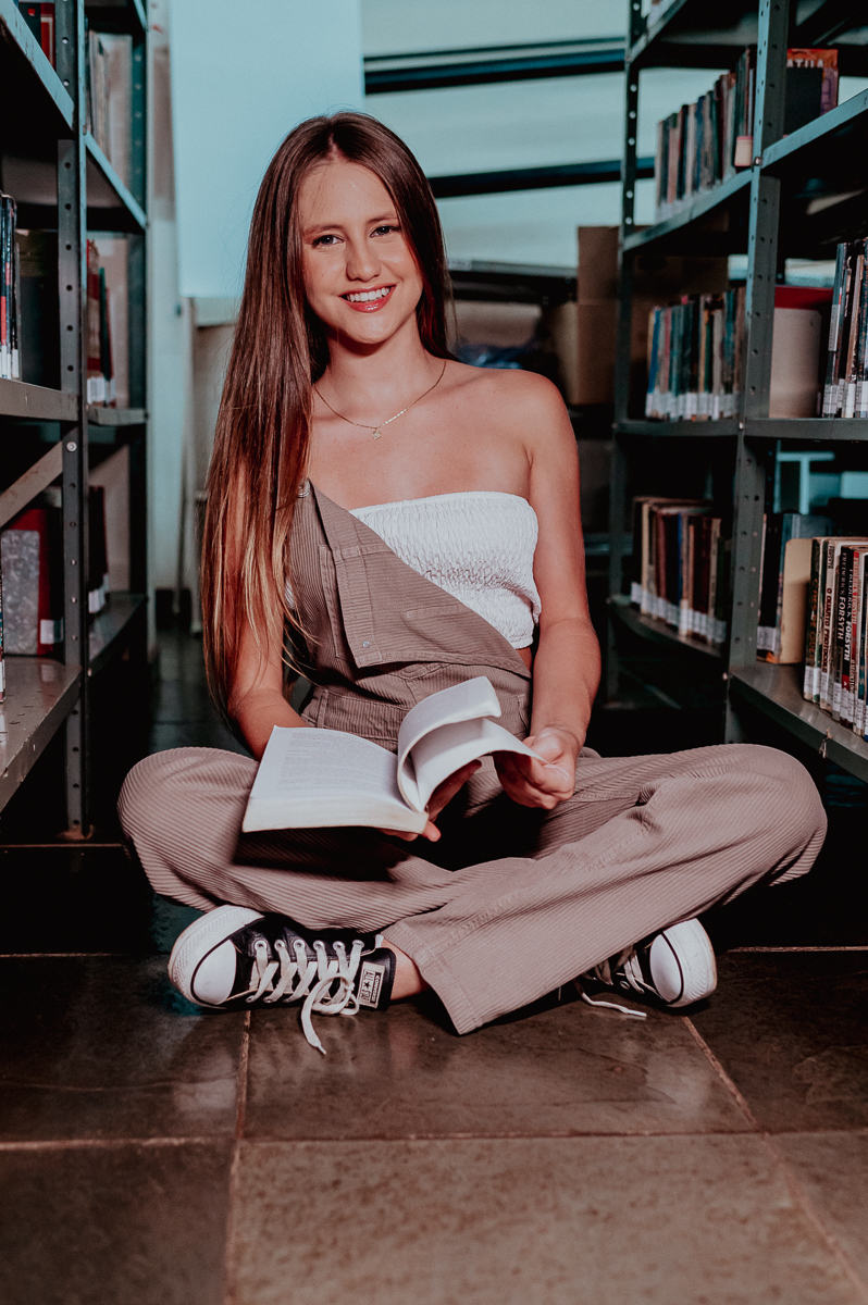 Book 15 Anos Anna Carolina , ensaio fotográfico, ensaio feminino, book fotografico, Wellington Guimarães Fotografo