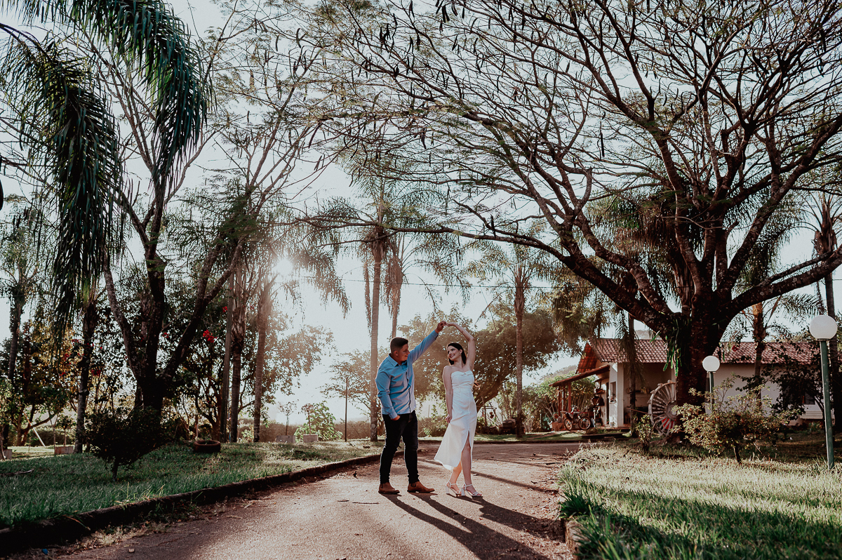 Ensaio de Casal, fotos namoro, pré wedding, noivas 2025, noivas 2026, wellington guimarães Fotografo