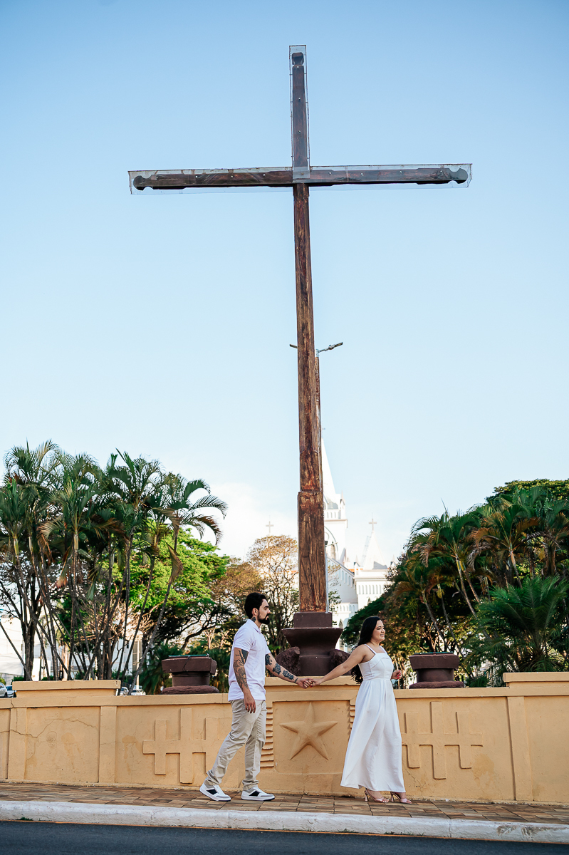 Wellington Guimarães Fotografo, Ensaios Patos de Minas,MG, Casais, noivos, album de casamento, fotos
fotografia