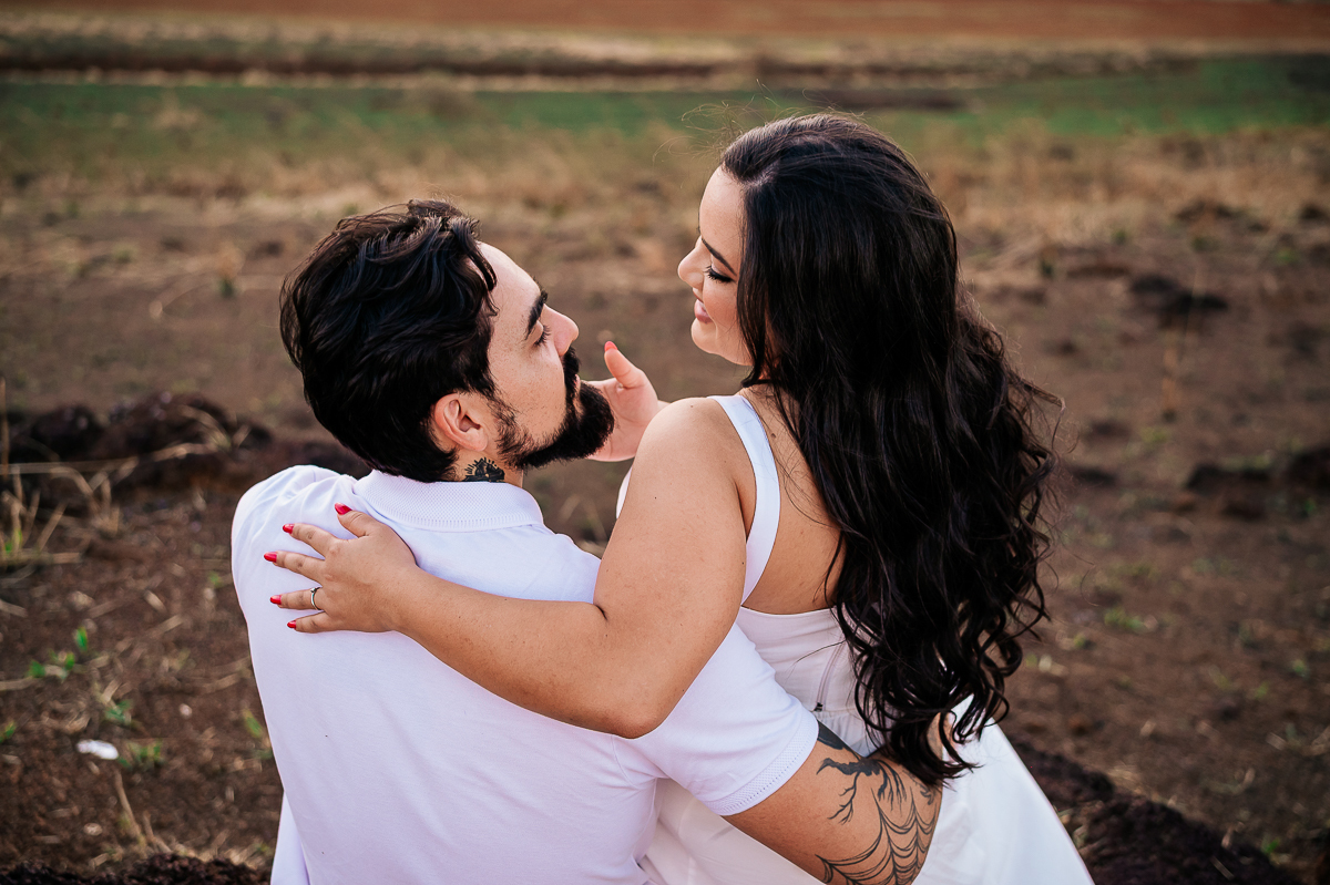 Wellington Guimarães Fotografo, Ensaios Patos de Minas,MG, Casais, noivos, album de casamento, fotos
fotografia