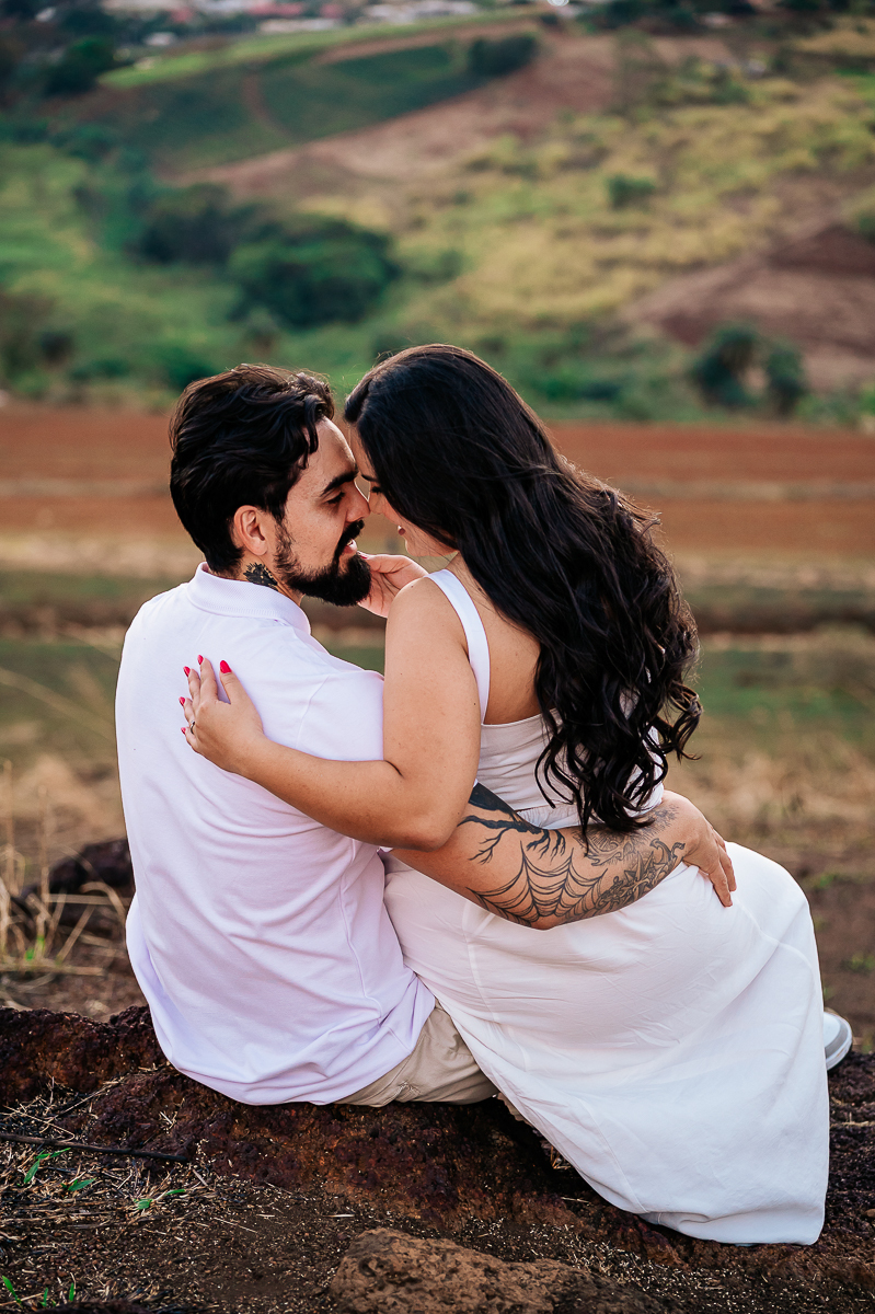 Wellington Guimarães Fotografo, Ensaios Patos de Minas,MG, Casais, noivos, album de casamento, fotos
fotografia