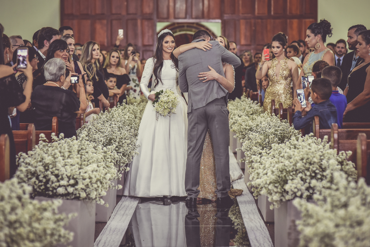 Igreja Matriz de Guarda Mor -MG, Casament0 Roberta e Eduardo